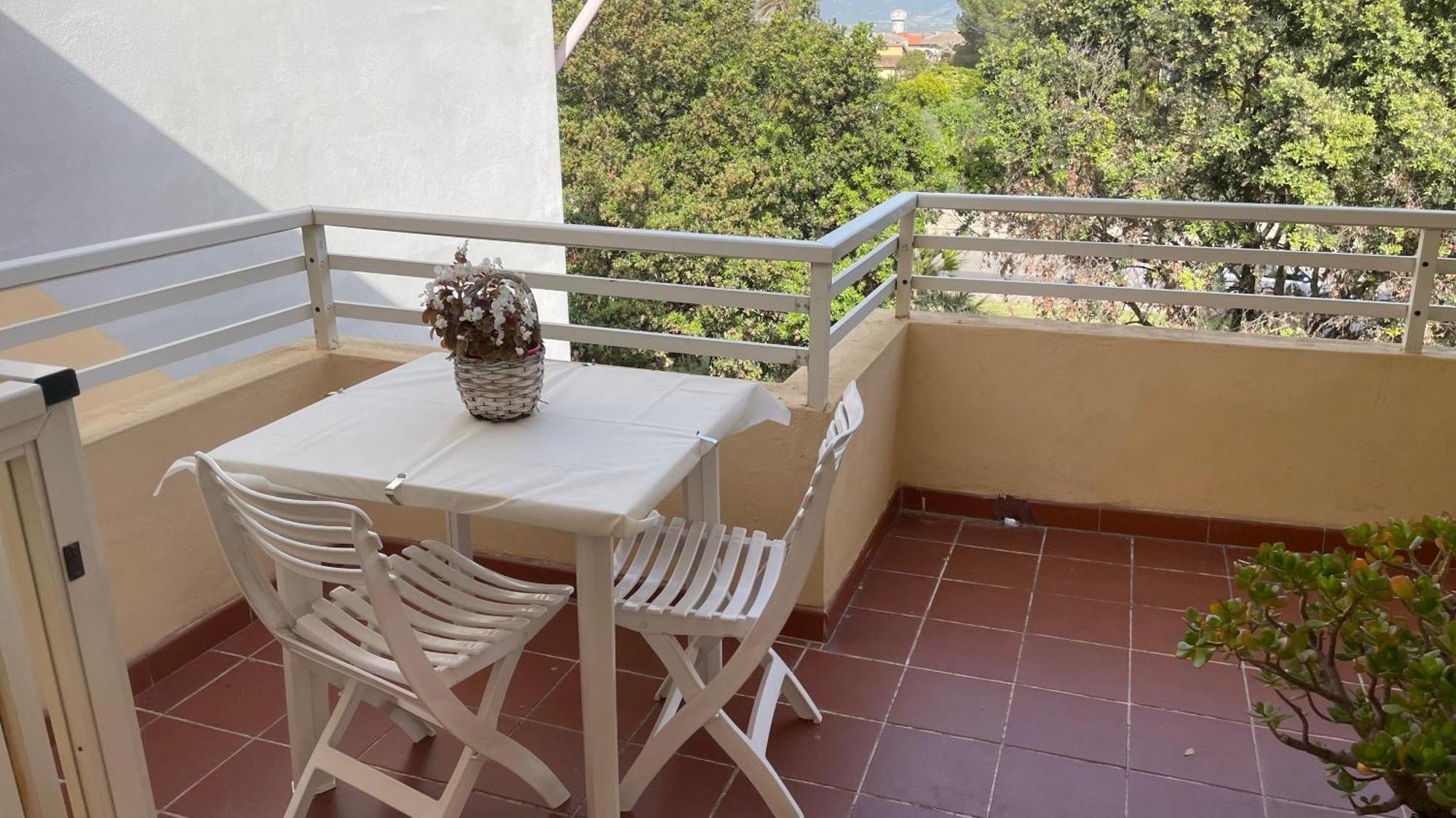 Casa Vacanze Da Roberta A Pochi Km Da Oristano Simaxis Экстерьер фото