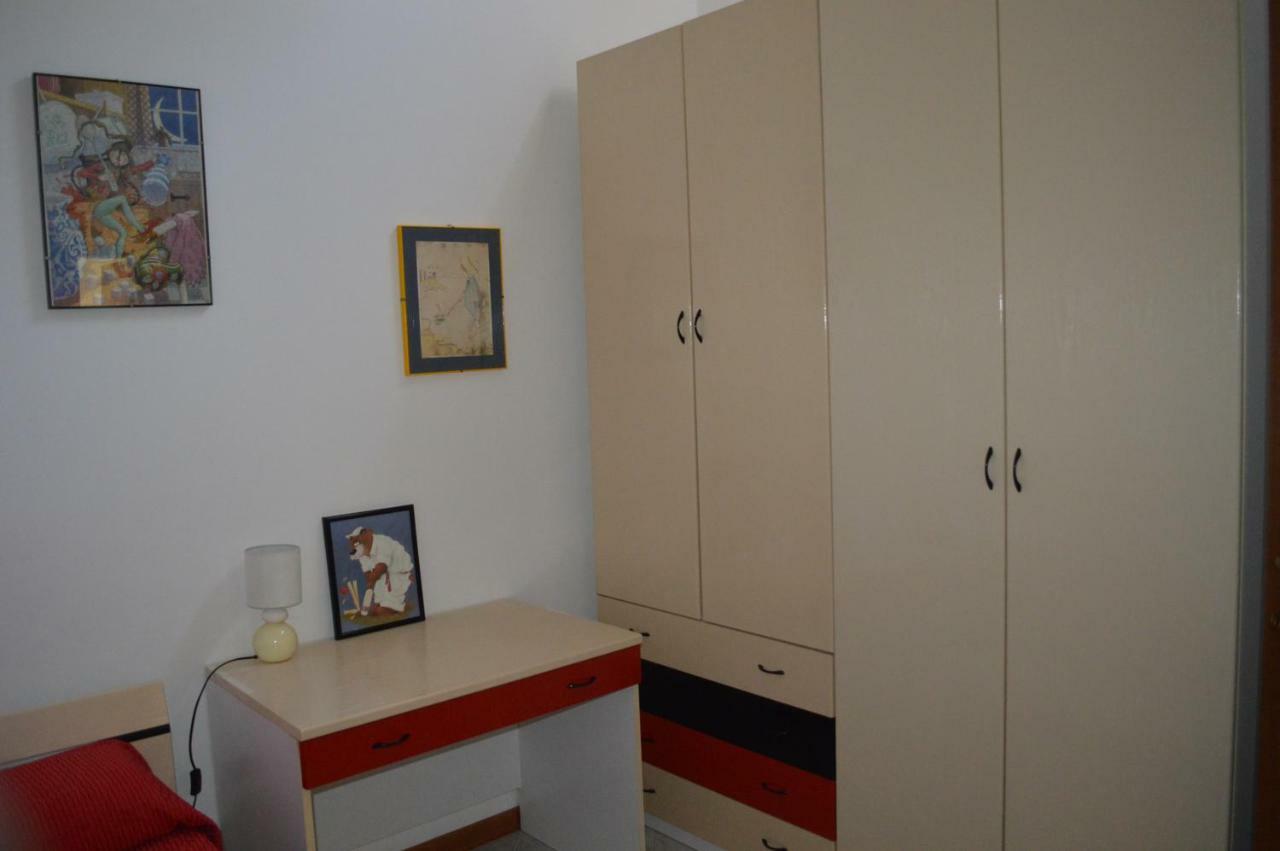 Casa Vacanze Da Roberta A Pochi Km Da Oristano Simaxis Экстерьер фото